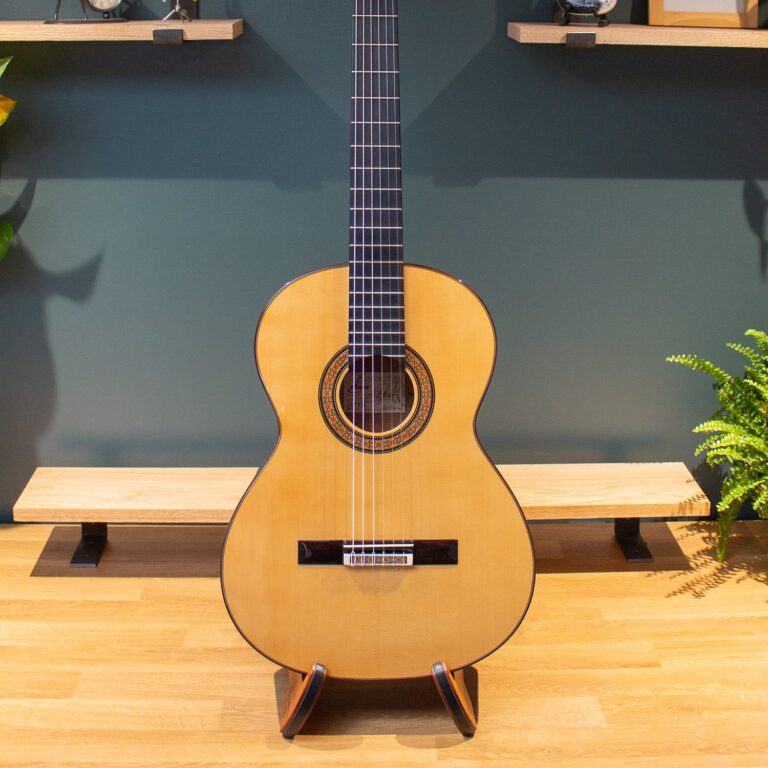 Antonio Picado Model 60 Doubletop Spruce