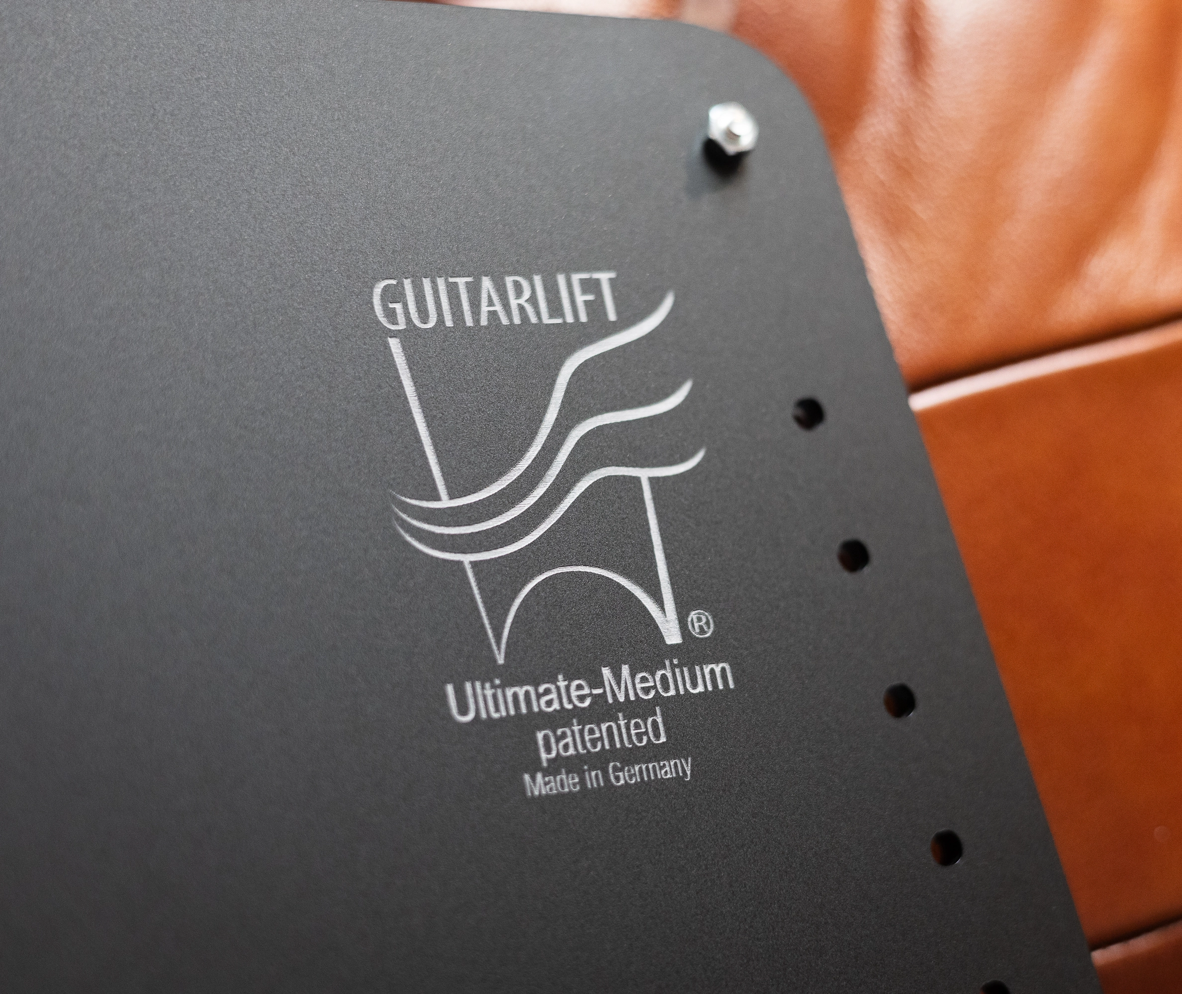 Guitarlift 'Ultimate' Medium - Image 2